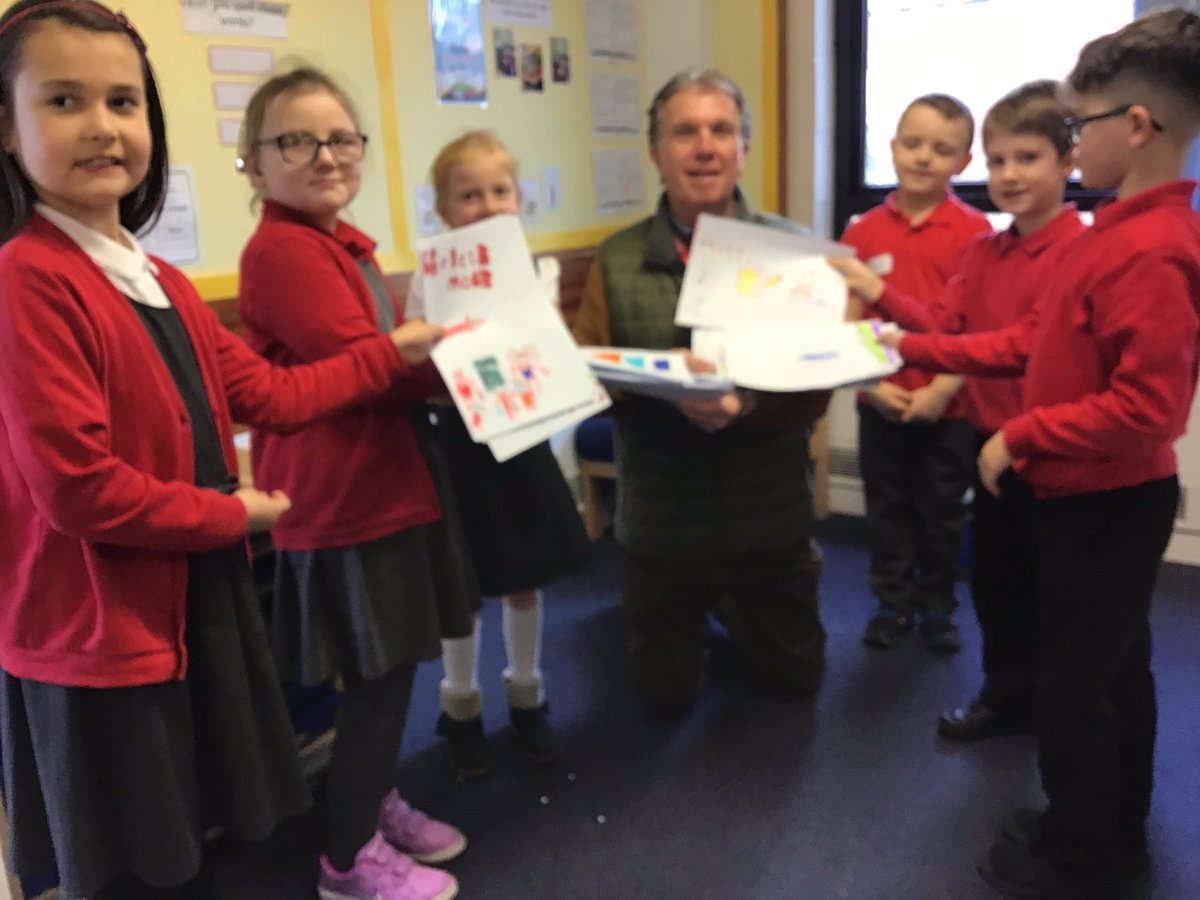 CllrForster's tweet photo. School Children from Wheldon Road Infants presenting their ‘Anti Litter’ posters to Cllr Forster. The children are now planning a litter pick at the same time as their posters are displayed in the town. Well done to the children for their anti litter campaign https://t.co/iu1XaYNc0K