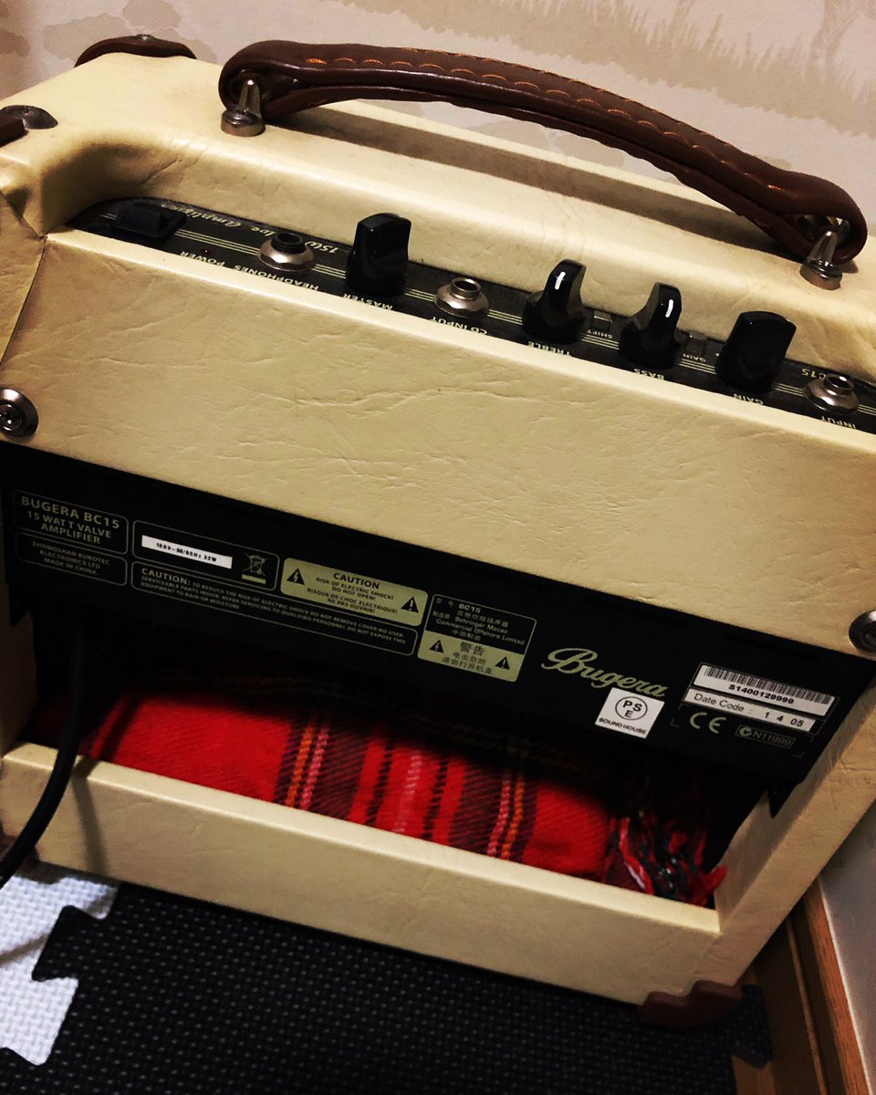 LinWolinski's tweet photo. Prepare for the fight.
#oncegraceforever #postrock #shoegaze #dreampop #indie #band #recording #album #amp #amplifier #bugera #bugerabc15 #tubeamp https://t.co/S097vaHXzZ