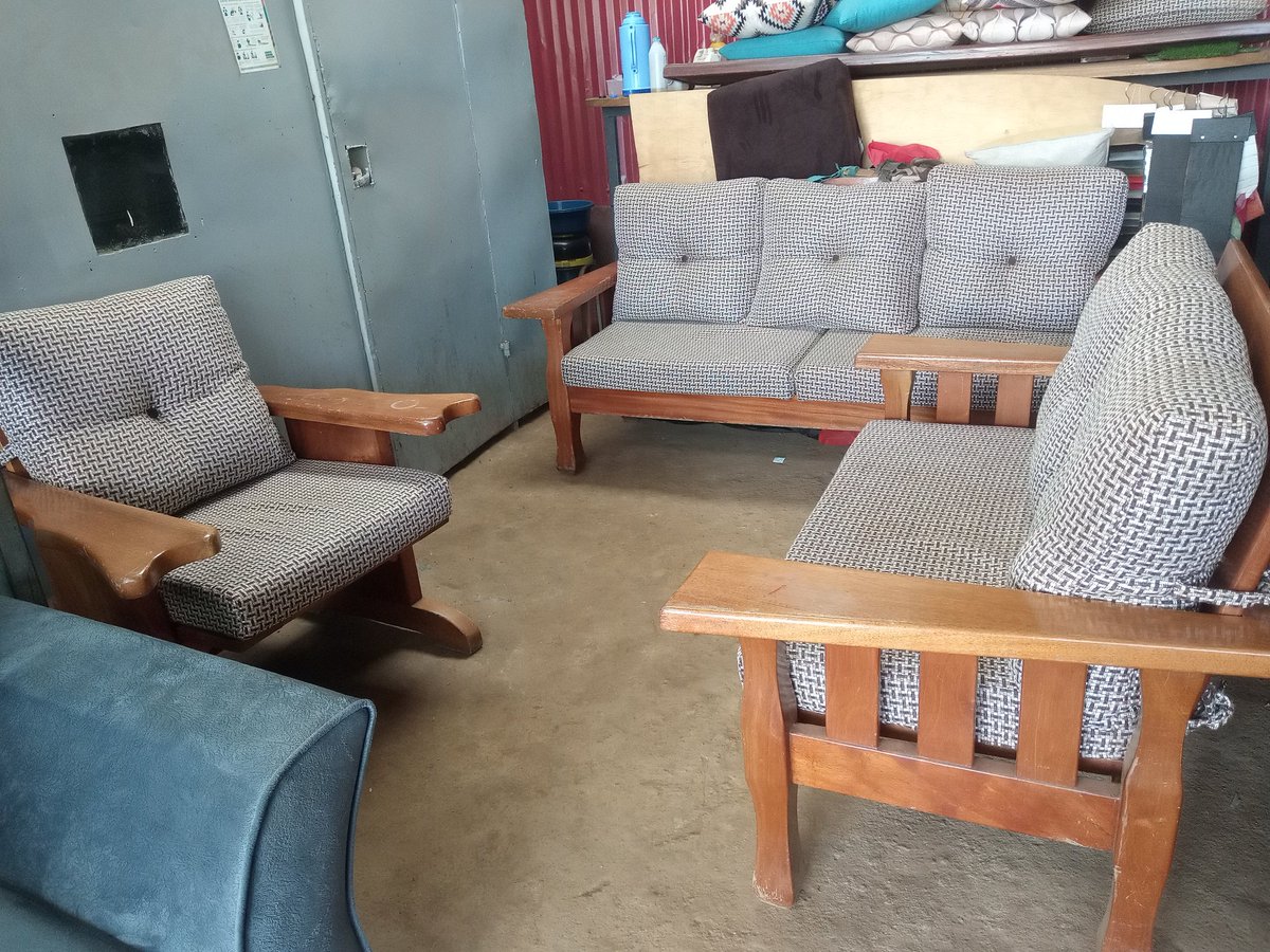 Soko Furniture tweet media