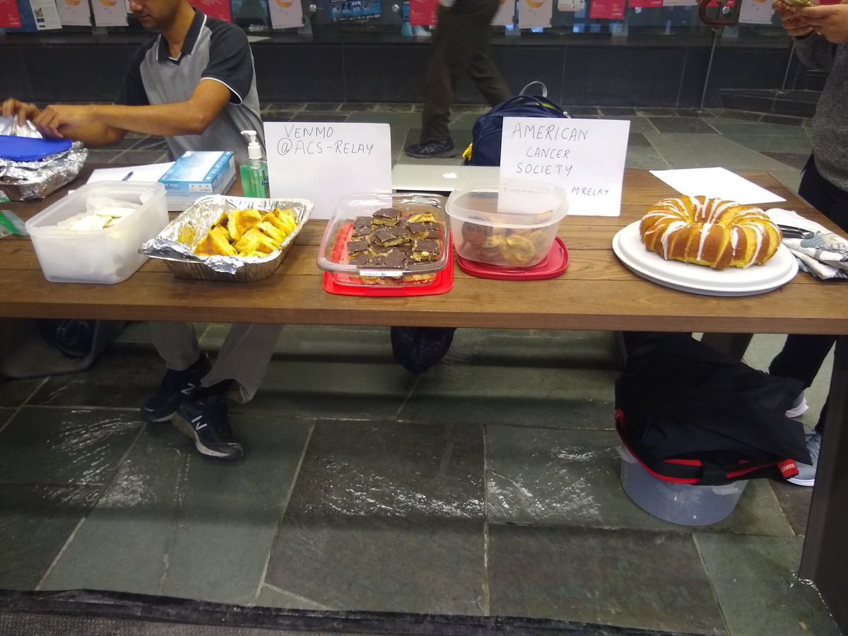 DevonPendlebury's tweet photo. Come buy some delicious baked goods in Mason Hall to support the American Cancer Society! https://t.co/Vex1z9Z40E
