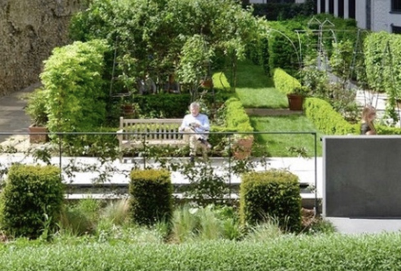 Outdoor spaces are very important when it comes to summer parties and trying to find this in central London is very hard! 
At <a href="/SaltersCompany/">The Salters' Company</a> you can have both! 
#EventsproUK #summer #london #outdoor