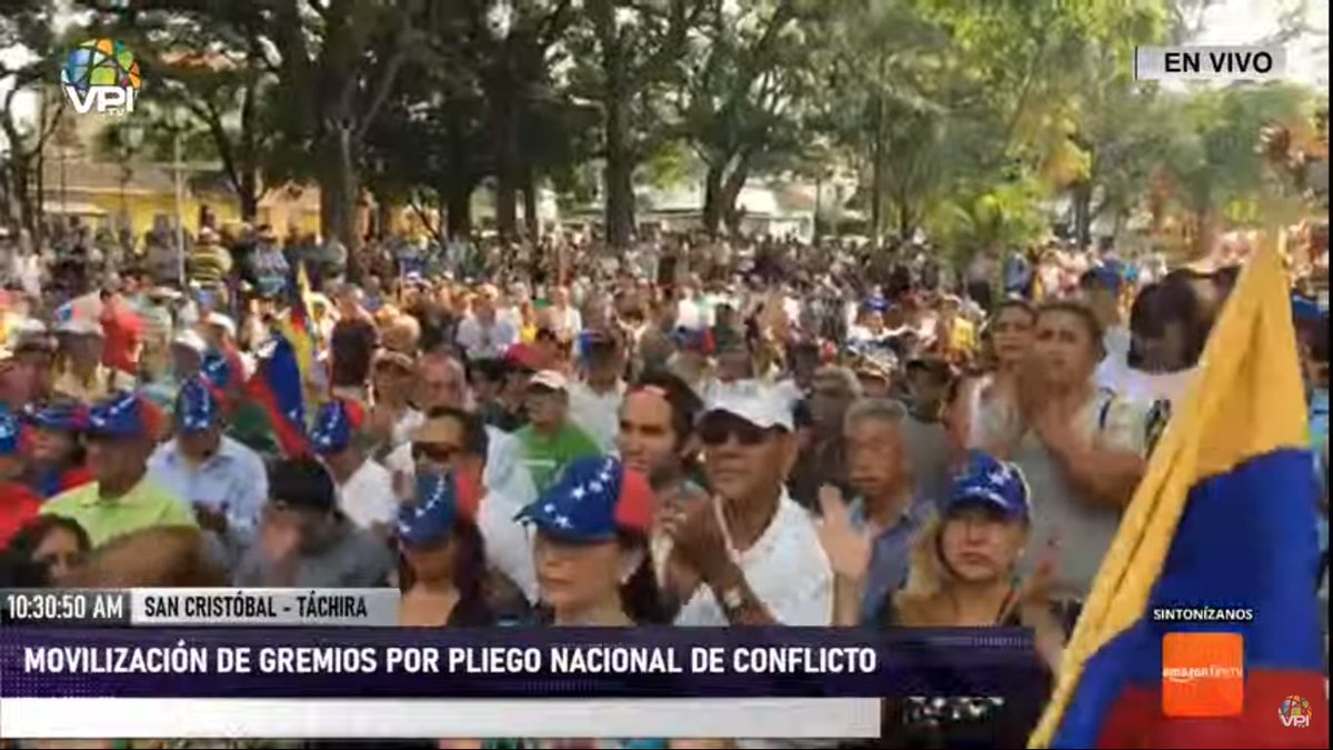 ReporteYa's tweet photo. #10Mar 10.30am Tachira Así avanza la concentración en San Cristóbal, Edo. Táchira, convocada por el presidente @jguaido para este #10Mar. Vía @VPITV https://t.co/BmE7Y3CSep