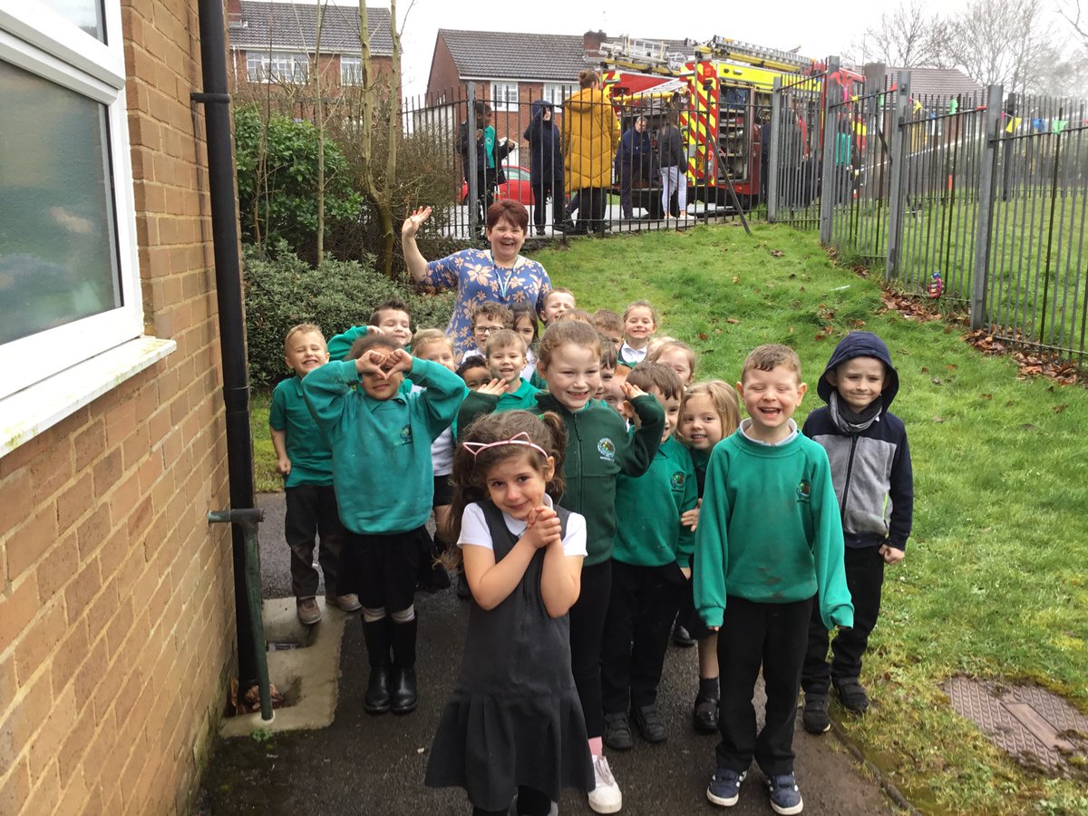 Springwood_Prm's tweet photo. We had a special visitor today #springpowis #springpse https://t.co/aLnT6U5XOK