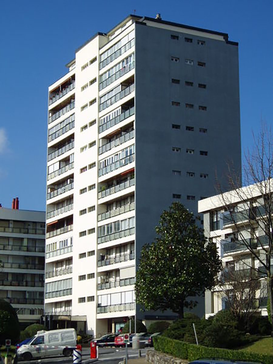 criplast_sl's tweet photo. Torre Euromar-Zarautz (Gipuzkoa)-Arkilibe
#rehabilitacion #fachadaventilada #panel #fenolico #fundermax #maxexterior #hpl #arquitectura #fachadas #arquitecturamoderna #architecture #building #design #madera #construccion #architecturephotography #façade #phenolic #wood #cladding https://t.co/s4YCtCy64f