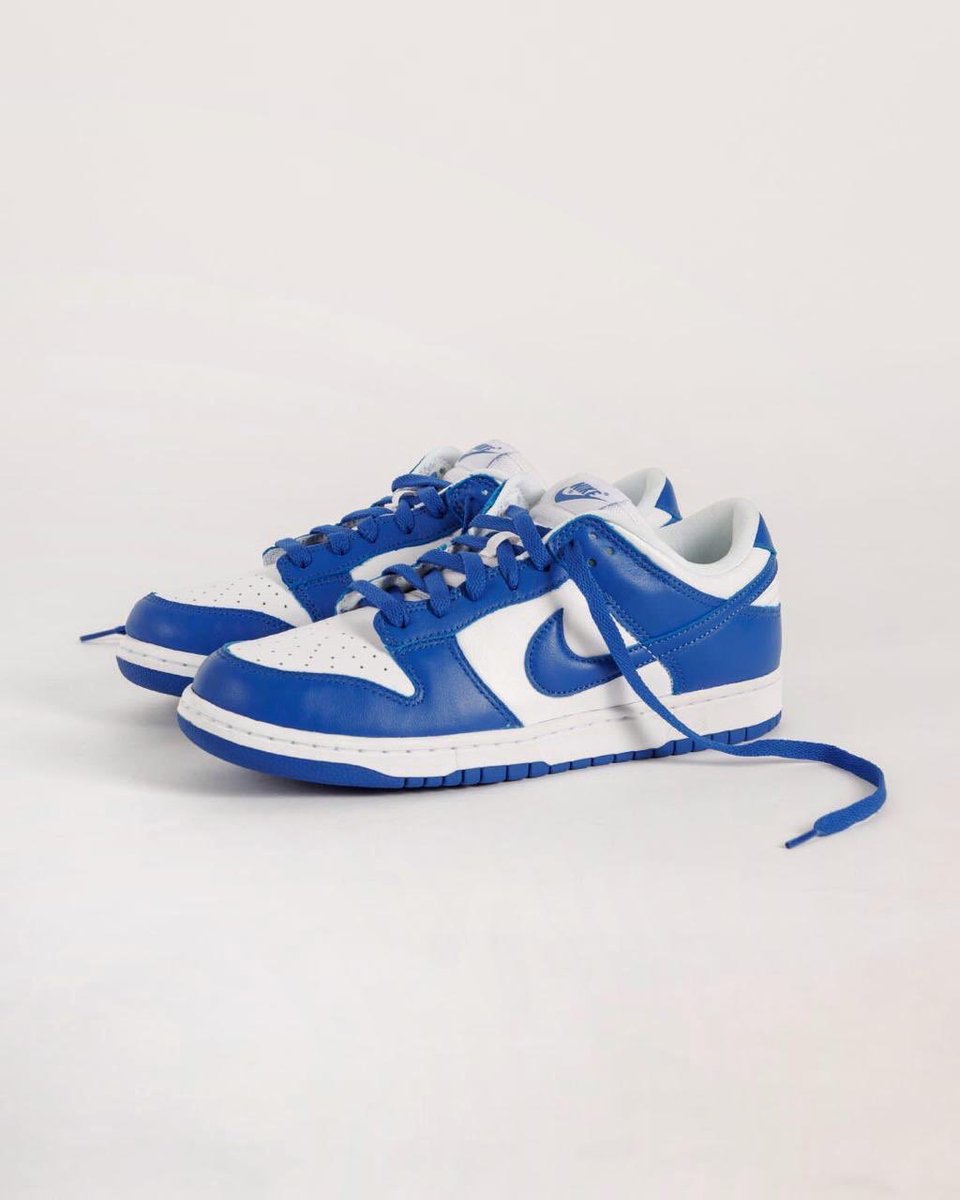 commonwealth_ph's tweet photo. To celebrate 35 years of the iconic Dunk, Nike is releasing low top renditions of the silhouette inspired by the colors of 1985. The Nike Dunk Low in Varsity Royal will be coming to Commonwealth soon. #CommonwealthPH https://t.co/nRROf6xaXm