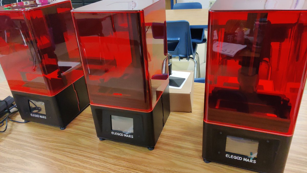 dramberhall's tweet photo. Can't wait to see what students make with our new 3D printers. 👷‍♀️👷🏾⚙️ @tatescreekes #STEMeducation #3Dprinting https://t.co/DzVFsTPfmw