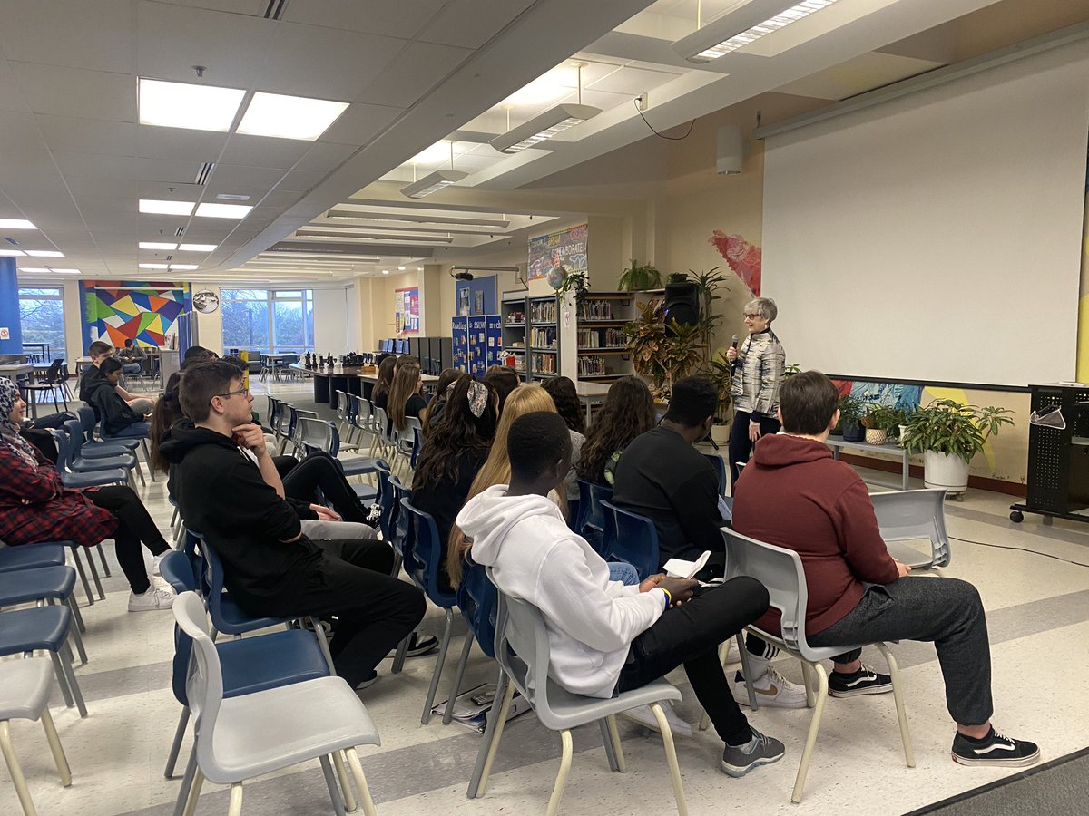ErinBerthelot1's tweet image. “It is your generation that motivates me”.  -Senator Patricia Bovey 

Our @MotherTeresaHS Civics classes were thrilled to have @SenPatBovey speak with them today. 🇨🇦 

Students were engaged and asked great questions! 

.
.

#ocsbDL @OttCatholicSB 
#ocsbCivics #ocsb 
#myBarrhaven