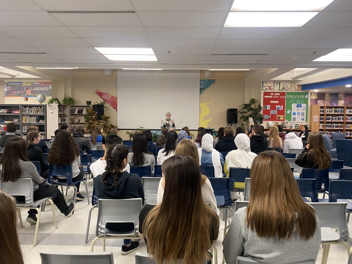 ErinBerthelot1's tweet image. “It is your generation that motivates me”.  -Senator Patricia Bovey 

Our @MotherTeresaHS Civics classes were thrilled to have @SenPatBovey speak with them today. 🇨🇦 

Students were engaged and asked great questions! 

.
.

#ocsbDL @OttCatholicSB 
#ocsbCivics #ocsb 
#myBarrhaven