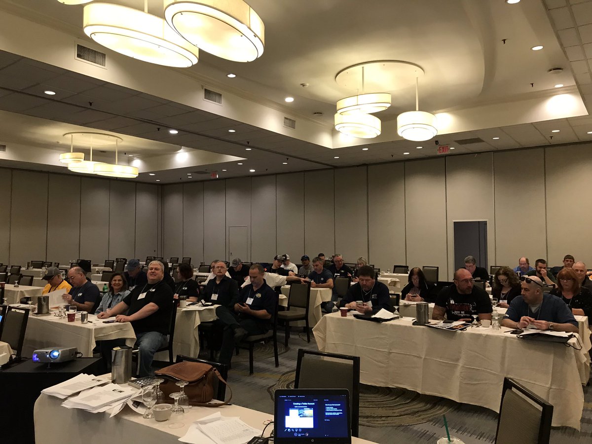steelworkers's tweet photo. This is great, our first official Rapid Response twitter training at #D4RR2020 https://t.co/xWnjyBwSpY