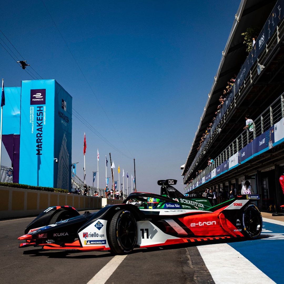 AudiMaroc's tweet photo. Avec une 7e place âprement disputée à Marrakech, le Brésilien Lucas di Grassi a conservé la 5e place du championnat des pilotes de la série de courses électriques.
#AudiSport #AudiABT #FormulaE https://t.co/MmgIbUtLNA