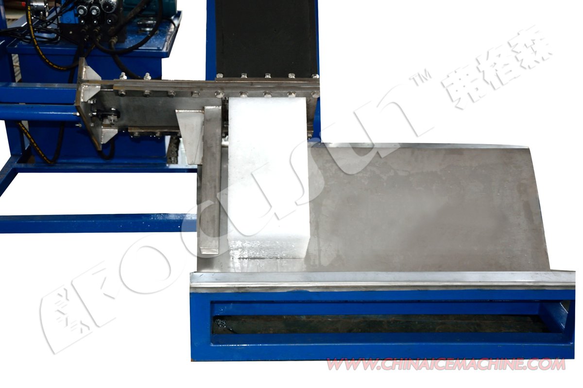 Monica01536397's tweet photo. #Focusun ofrece varios tipos de accesorios de #máquinadehielo, tal como, el #compactadordehielo y la #trituradoradehielo. #fabricadehielo #plantadehielo #icemachine #icemaker #icemakingmachine #iceplant #icemachinery #icecompactor #icecrusher https://t.co/FX7cW7BpCu