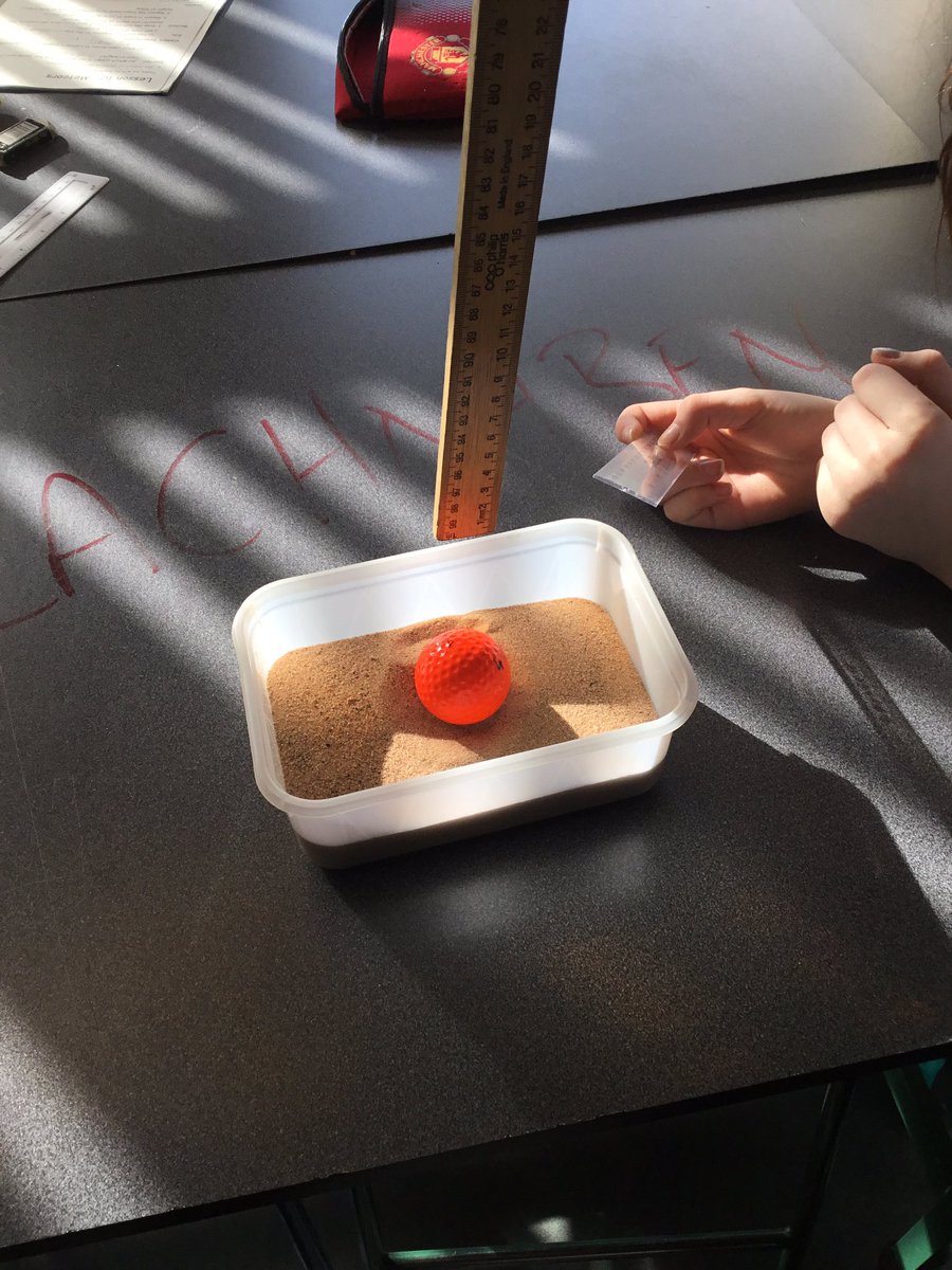 AboyneScience's tweet photo. Our #S1Science pupils who are on the #SpaceandForces topic are looking at meteors and their impact
Itβs amazing how changing the speed changes the impact crater.
The dinosaurs were wiped out by a meteor 9.6km wide travelling at 22.35km/s creating a crater 150km wide x 20km deep https://t.co/2aIhnKm2BO
