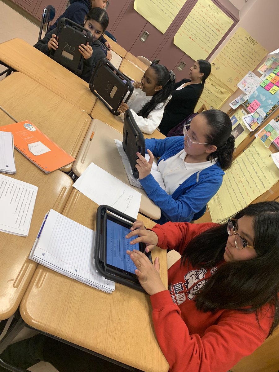 HAvagnano's tweet photo. Thanks to @iken81jets &amp; @krpmonaghan for teaching me how to bring Google classroom into Health class! 100%student engagement! #healthclassmatters #veteranteachernewtechnology https://t.co/IY0PAV21f2