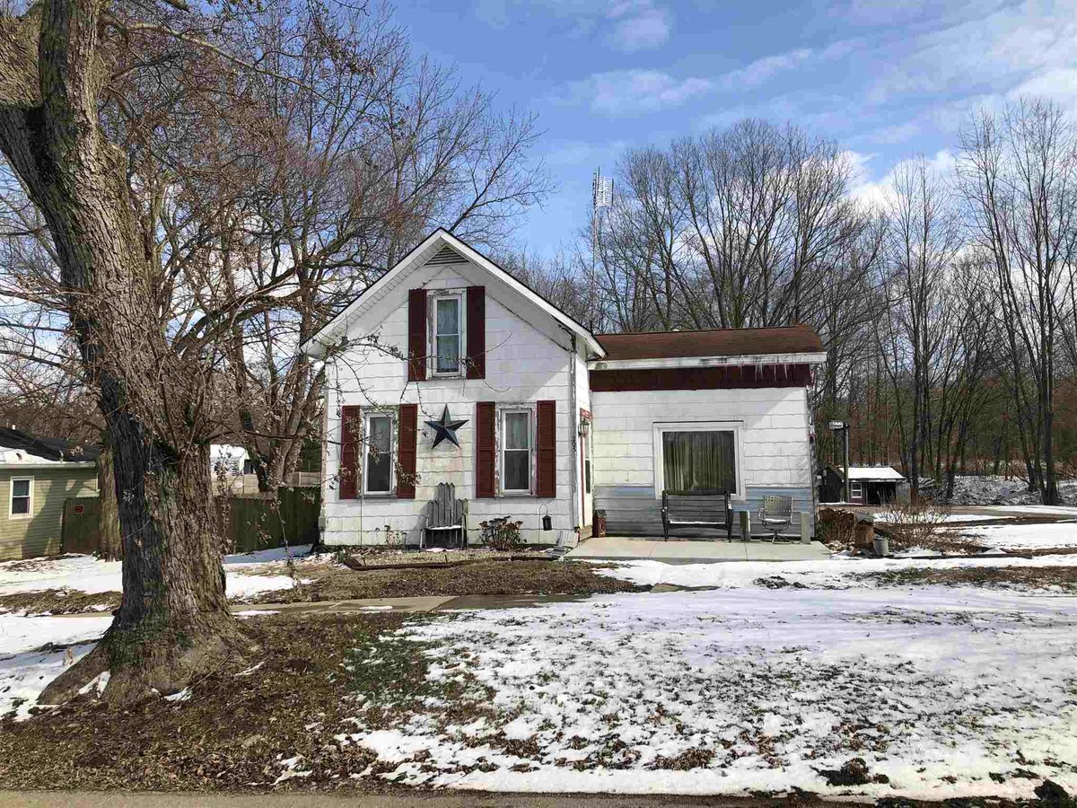 Terrell_Realty's tweet image. NEW LISTING!
205 N Arnold St. Roann
$59,000
3 bedrooms, 1 bath. Replacement windows throughout and 1 car detached garage.
Schedule a showing!
📲(260)563-7478
🏡532 N Cass St. Wabash, IN
💻terrellrealtygroup.com

propertypanorama.com/instaview/irml…