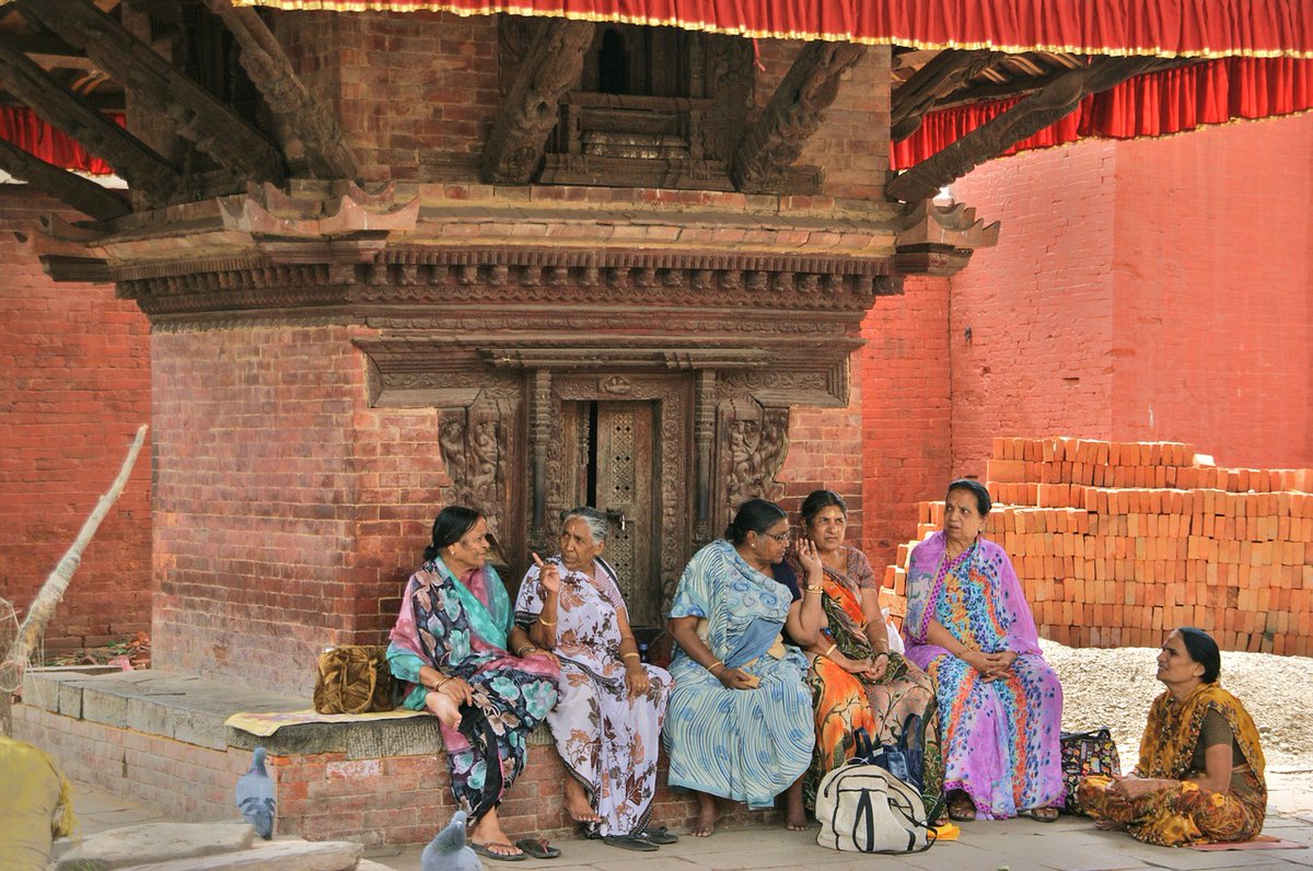 Gendergelijkheid is cruciaal voor het beëindigen van extreme armoede. True or false?➡️ bit.ly/38KtxoY 

#extremepoverty #femalerights #globalgoals #womenempowerment #internationalwomensday #whoruntheworldgirls