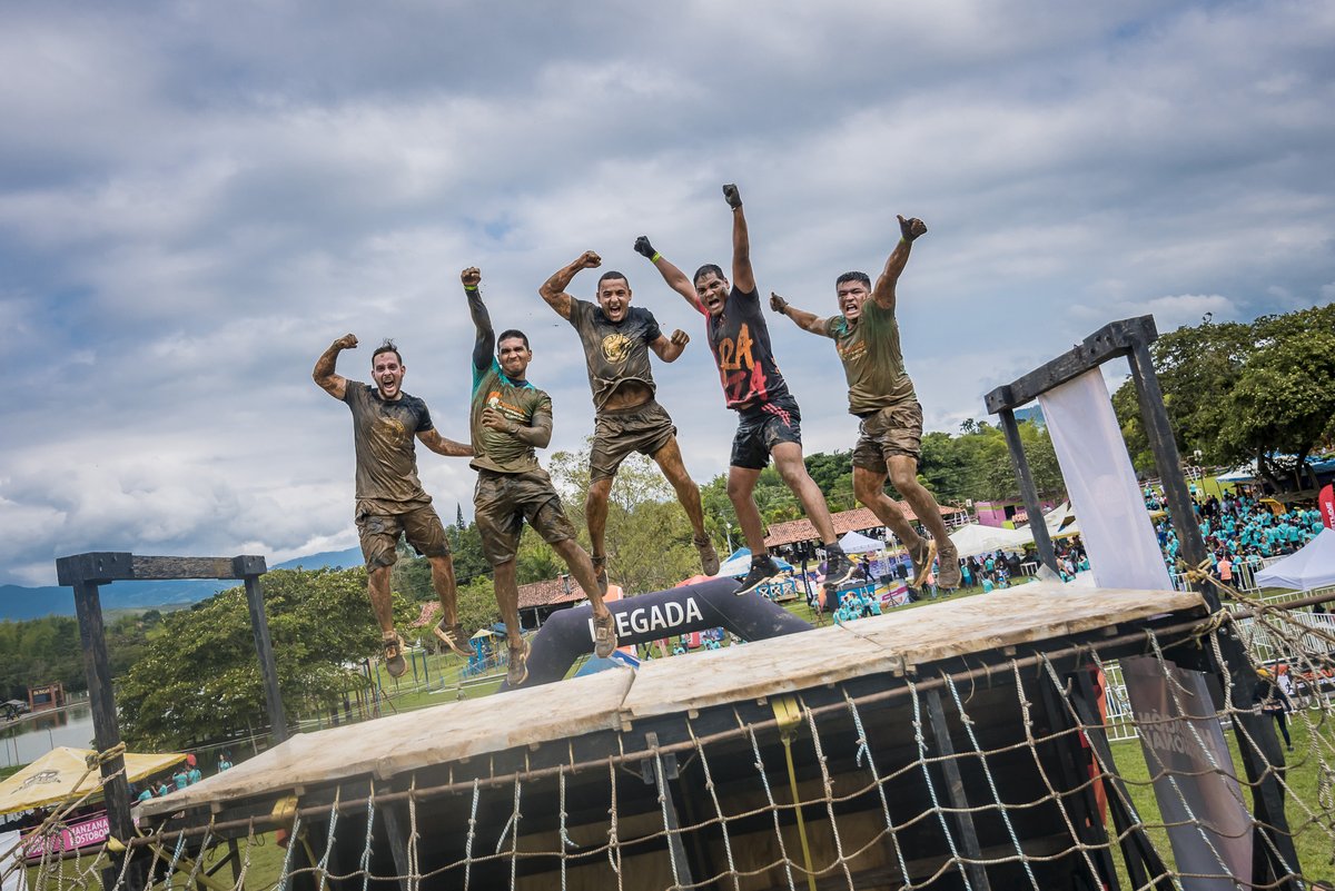 ¡GRACIAS GUERREROS! en la batalla de Cali vivimos un día inolvidable, una batalla que nos hizo salir de la rutina y divertirnos en un espacio lleno de energía guerrera. Mira las fotos de ese día y sube las tuyas aquí photos.app.goo.gl/dxx2iYW2ZnABXr…