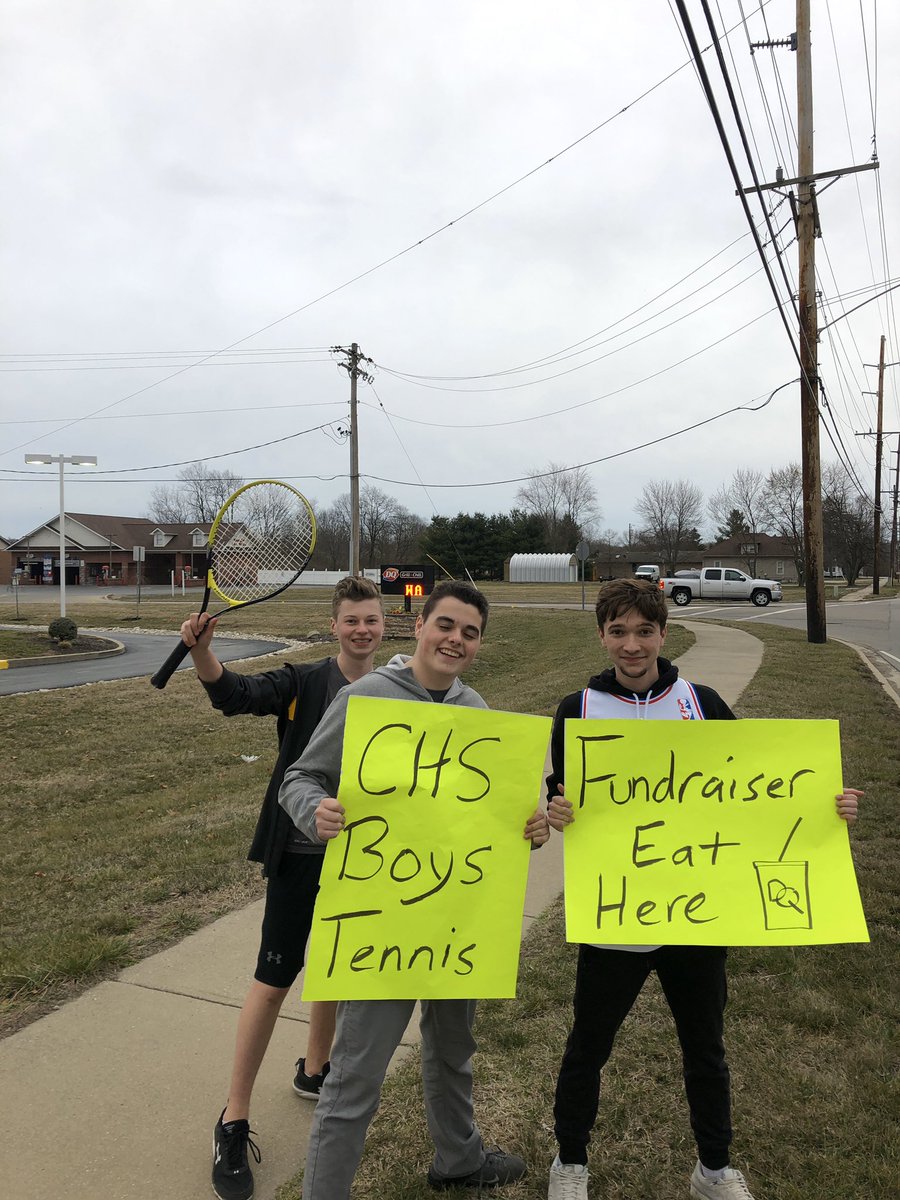 <a href="/CarlisleTennis/">Carlisle Tennis</a> getting their fundraiser on! Jake Rust, Brogan Miller, Senior Captain Logan Carmack thanks for the work! #DairyQueen #HotEatsColdTreats