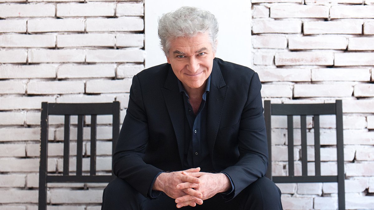 ertfvg's tweet photo. Riprogrammate le date in #FVG di VORREI ESSERE FIGLIO DI UN UOMO FELICE di e con @gioeledix: π
mar 19 e mer 20 maggio #Monfalcone | gio 21 maggio #Tolmezzo | ven 22 maggio #Sacile | sab 23 maggio #Latisana πhttps://t.co/ta2LTDcBon #iorestoacasa #fvg #fvglive #ERT50 https://t.co/v4Xv1ZXhxo