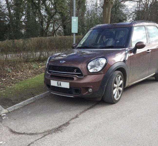 PerfectReg's tweet photo. 6 A ๐
#perfectreg #6a #privateplate #personalisednumberplate #personalisednumberplates #platespotting #platespotter #carsoflondon #london https://t.co/KsJxGnLc3N