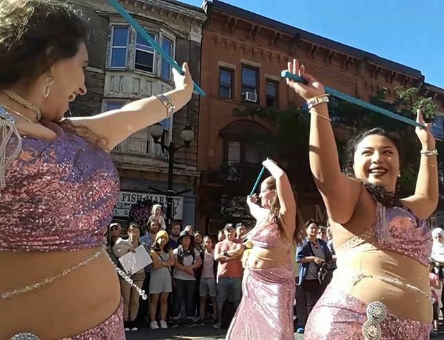 Hello!🌺🌻👐 🌻🌺Spring officially starts in just over a week! 😮
. 
1. We have 3 more classes this session including tonight. The first hour is drop in friendly!
. 
2. I'm working hard to bring you the new session details. It looks like I may have to … ift.tt/39APXdk