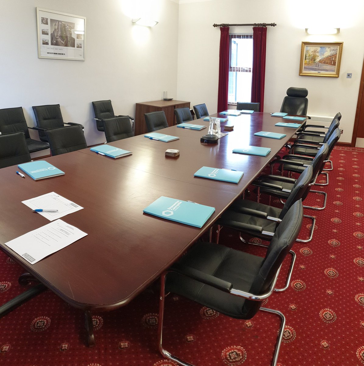 EmpoweringComms's tweet image. A brilliant Tenant Participation session today in @SouthUlsterHA. A full house for our trainer @AidanKearney3 and alot of info to take away for the staff 👍 Thanks for having us