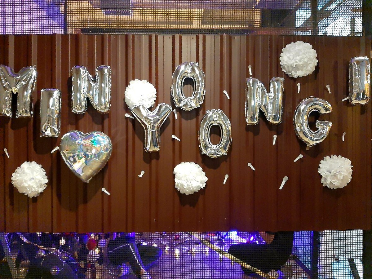moncarat_collec's tweet photo. Min Yoongi Day 💙

By @boreal_coffee &amp; @dreamglow_decor 

#HappyBirthdayYoongi #HAPPYSUGADAY #SUGADAY #YoongiDay @BTS_twt https://t.co/WWOFyBy4r7
