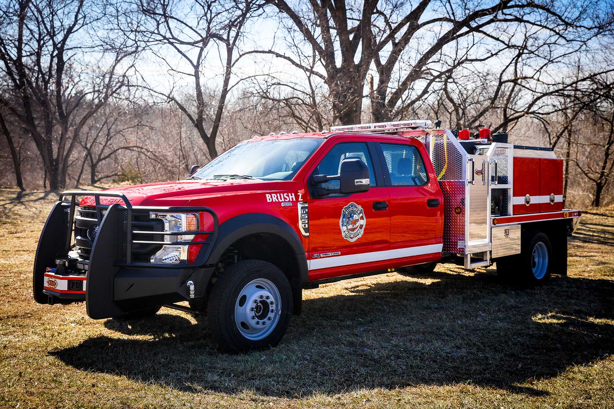 WeisFireSafety's tweet photo. Our Apparatus Shop has completed a brand new Weis Quick Attack for the Greenview Fire Department in Illinois. To see more of this Weis Quick Attack, visit our website: https://t.co/8QVLaY1bqD 

#weisfiresafety #weisquickattack #fireapparatus #firetruck #brushtruck #firefighting https://t.co/MKmf4QD5uR