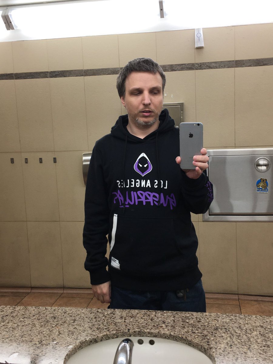 Jonathan Zane tweet media