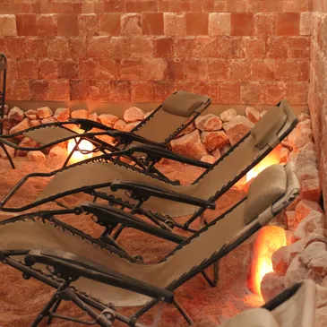 Are you curious to know what exactly a salt cave is? Or perhaps you're wondering what benefits come from it or even simply what to wear. Our website is equipped to inform: #austintx #SaltCave austinsaltcave.com/faqs