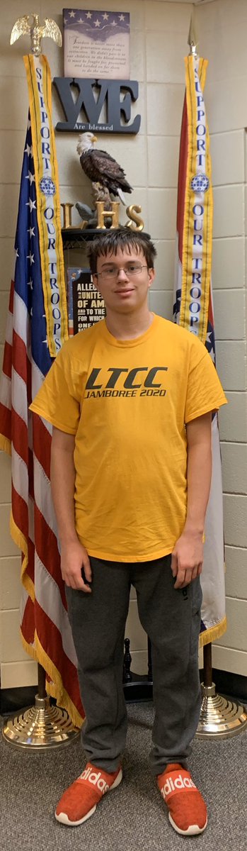 KevinGLowery's tweet photo. Congratulations to our LHS Student of the Week—sophomore Ethan Greenwood! He exceeds the Yellowjacket Code everyday! @PBIS_Aplus @LebanonR3 @jacketcounselor @wchristianleb @LebanonTech https://t.co/AxZ5CN4O8R