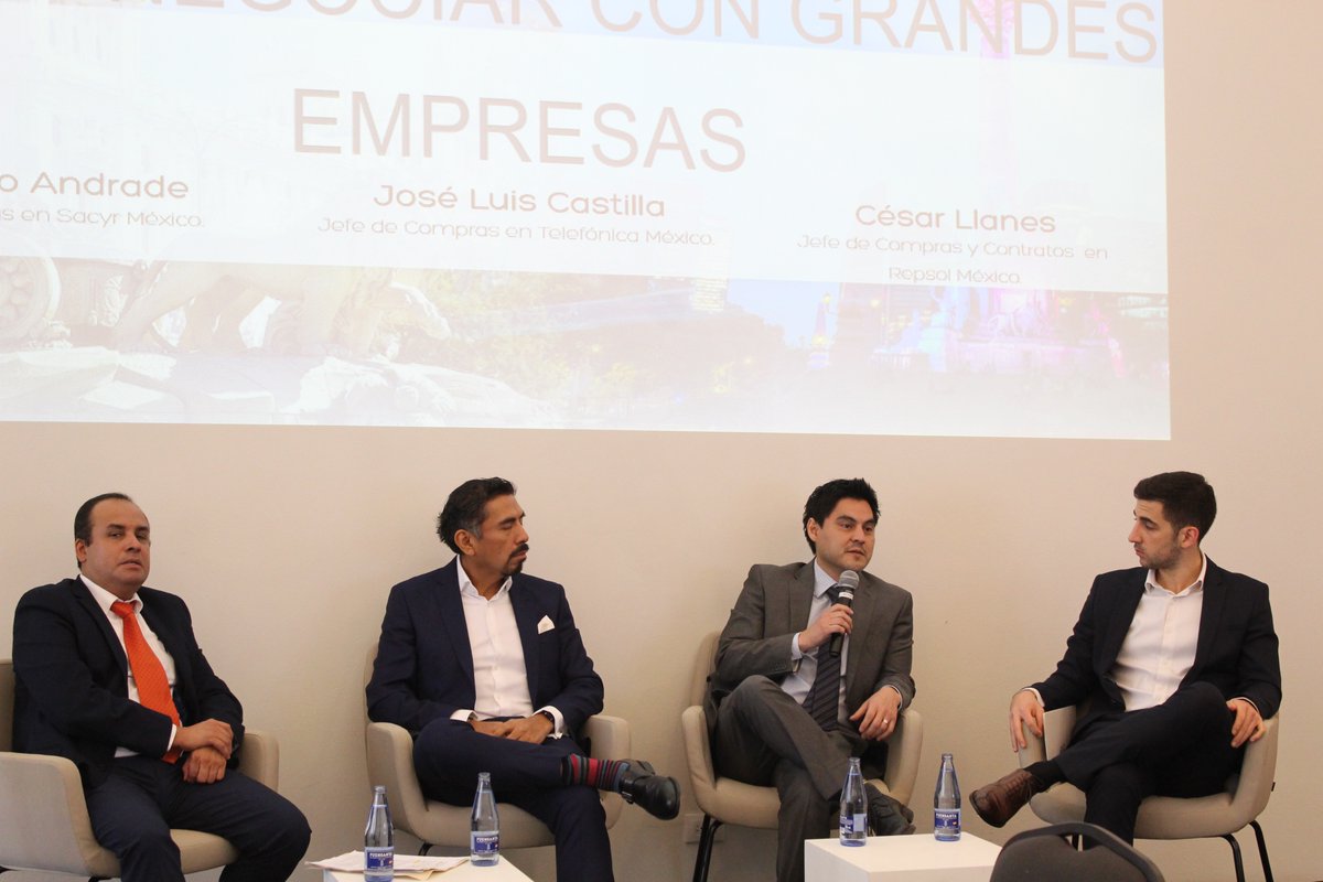 camescommx's tweet photo. Panel "Como negociar con grandes empresas" contamos con la presencia de Francisco Andrade Jefe de Compras de @SomosSacyr, José luis Castilla Jefe de Compras de @TelefonicaMX y César Llanes Jefe de Compras y Contratos de @repsolmexico 

#EventoCamescom #130AñosEnMéxico https://t.co/pk9XeUMaeH