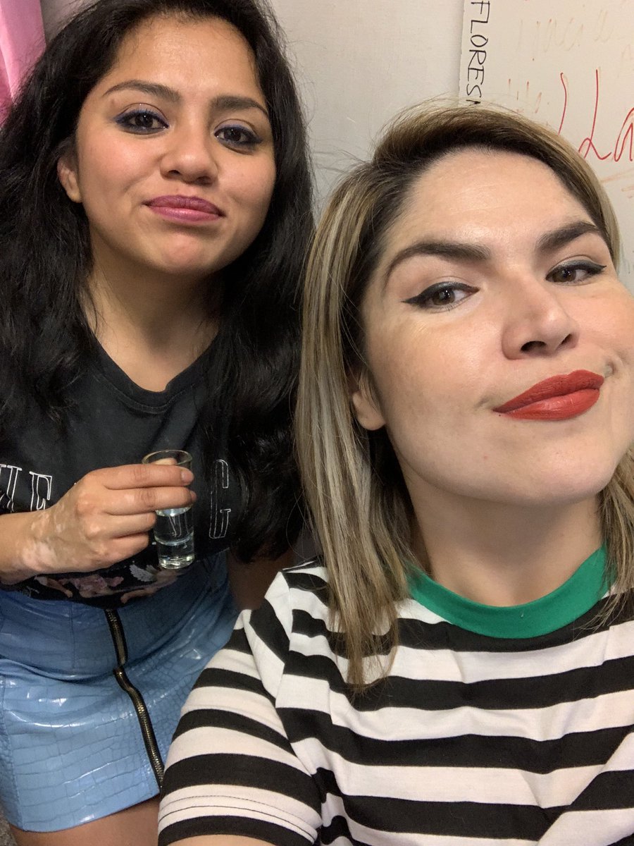 LaGabyLlanas's tweet photo. Se gozó #ComedyFemFest https://t.co/H9d7DsKhmm