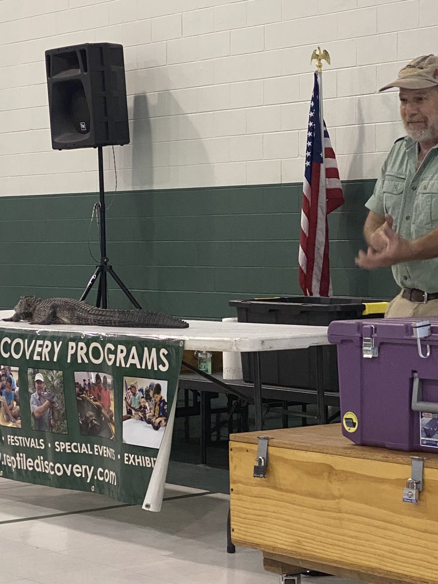 FCAPC's tweet image. Cool day at FCA! Thank you Reptile Discovery Programs!