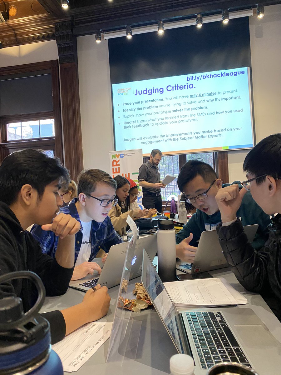 jhans404's tweet photo. Finalizing a prototype after great feedback! #HackLeague #CS4AllNYC @CSforAllNYC @BetaNYC @fdrcougars https://t.co/eIVJPLXTNi