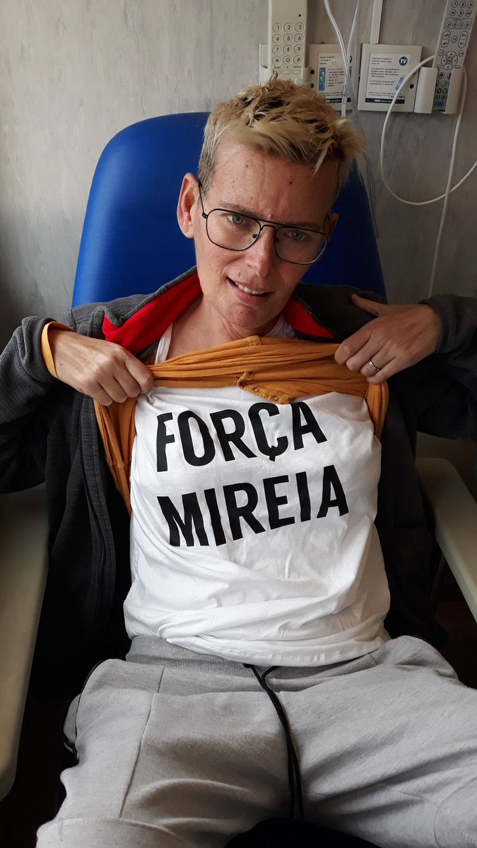 Buffins10's tweet photo. Amb elegància ha dit prou, ahir es va adormir molt contenta i avui ha seguit somniant per estimar-me desde el més enllà! 
Gràcies Mireia (amor meu) per regalar-me la vida, et trobo a faltar molt!
(com tu deies) T'ESTIMO TOT EL QUE SÉ! 
Espera'm allà on siguis... BUEN CAMINO! https://t.co/prU7C7vYJP
