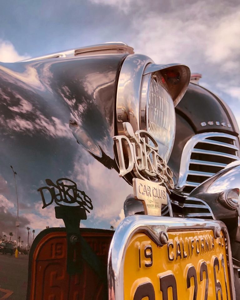 LifeLessMoon's tweet photo. 🎩 #dukescc #dukessocal #lowriderlifestyle https://t.co/9wlxswxWqq
