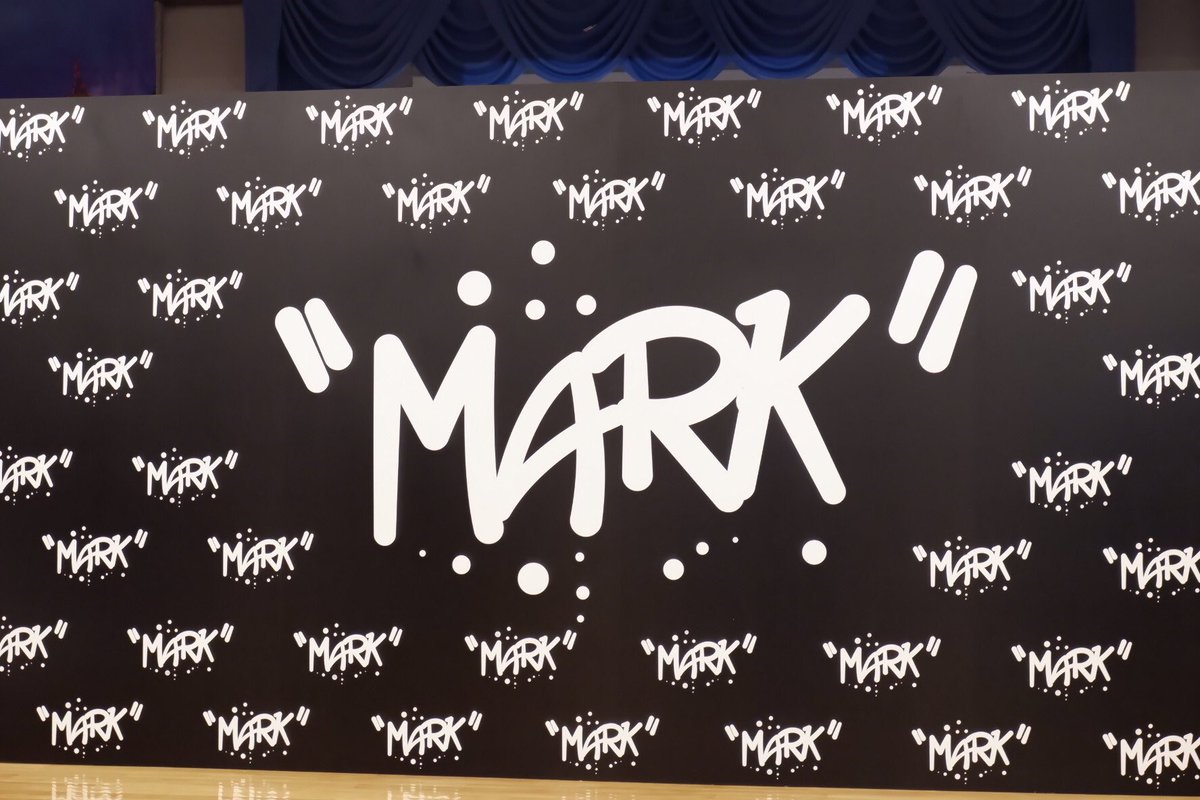 Poopaeandbom1's tweet photo. บ้าน DMD พร้อมซัพพอร์ต @Msorntast @p_aoyy #FirstMeetWithMark08032 https://t.co/IQ3GAPOew9