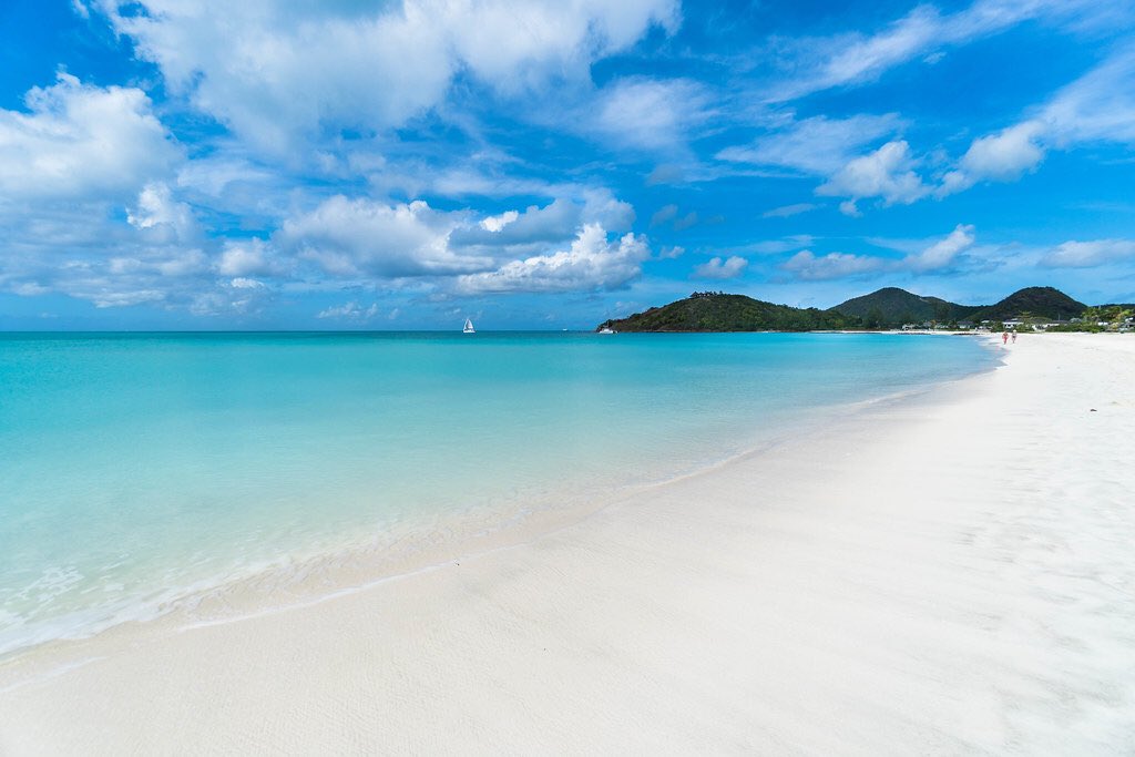 ImYtheRumisGone's tweet photo. #Antigua #TuesdayMotivation #FitnessMotivation #rum #paradise #rumtherapy #jollybeach https://t.co/X9zDHRb6Xq