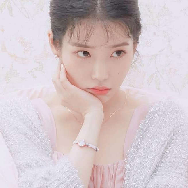 yellowwwiiing's tweet photo. Layout’s of Soloist IU’s

( rt/love when you need save this picture, dankee💛 ) https://t.co/IuKkeqY2rV
