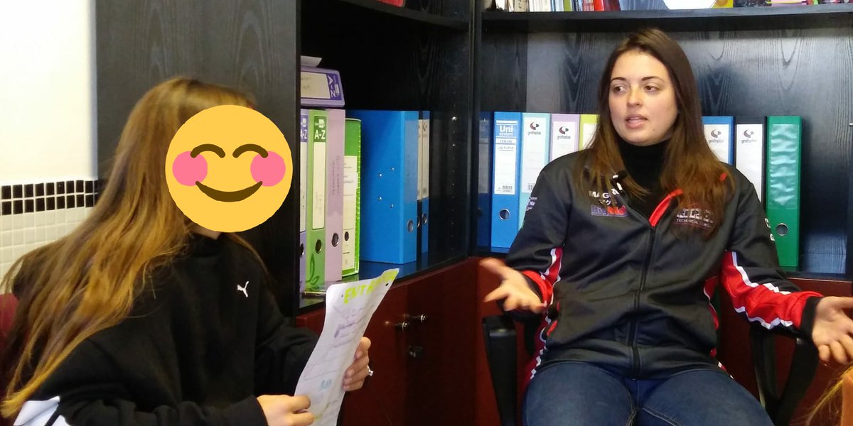 leoneratv's tweet photo. 🙋🏻♀️ "Alba Cano" (@AlbaCanoRamirez)
Otro de nuestros grupos ha #entrevistado a Alba Cano, #Piloto de competición y campeona de España de Resistencia el pasado #Año2019
#Deportes es otra de las secciones que hemos abarcado en este #GoodNews de #VictoriaVioleta por el #8M https://t.co/WPEPqOdSQ3