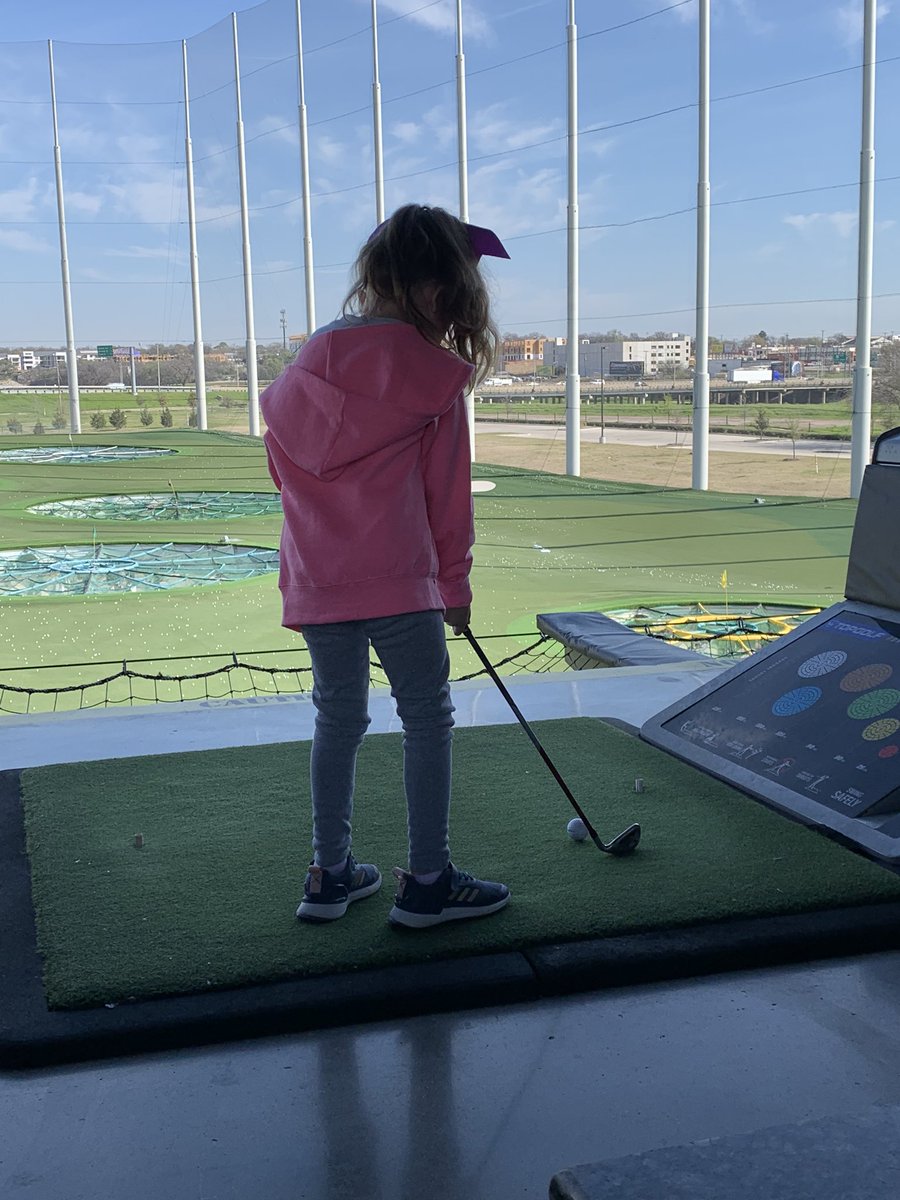 tashanikl's tweet photo. Top Golf! This is an adventure.....#springbreakforlife #momlife https://t.co/X1ElnvptB0