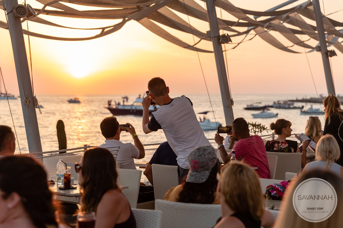 Capture the best sunset in the world. 📸