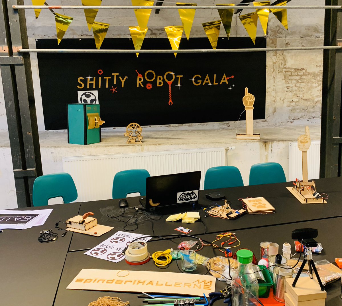 makerbyheart tweet media