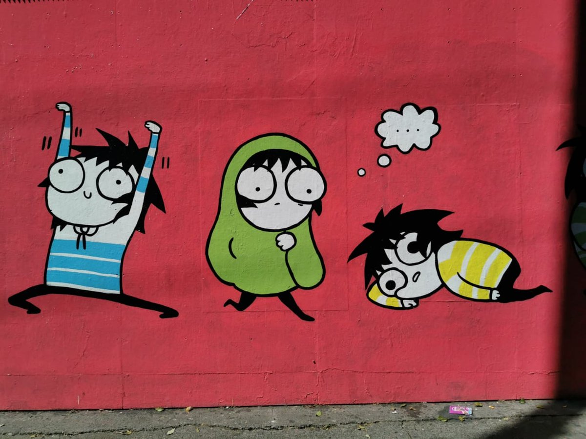 TimeOutMexico's tweet photo. ¿Cansado, ansioso, millonario? La ilustradora estadounidense @SarahCAndersen llegó a la Roma gracias a #InternetWalls. 😍🤩 ¿Ya lo viste? https://t.co/fRrg0YiXwk