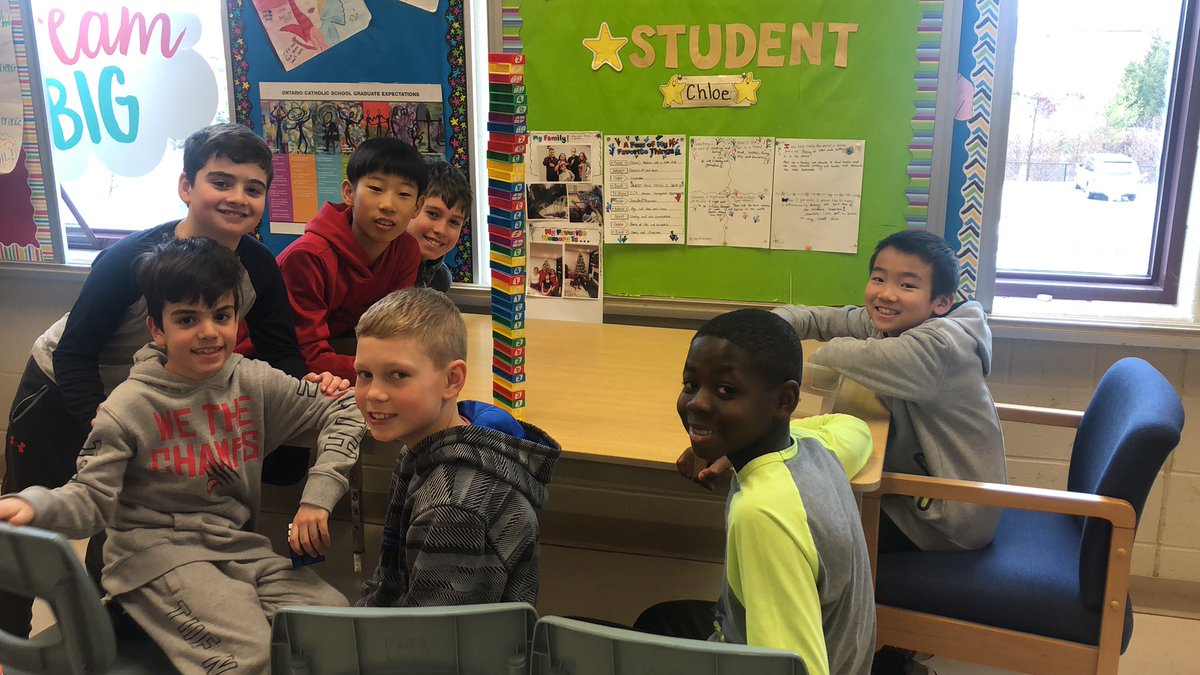 MsCampagnolo's tweet photo. Indoor recess fun ! 🌧 https://t.co/9yKGpSEwn4