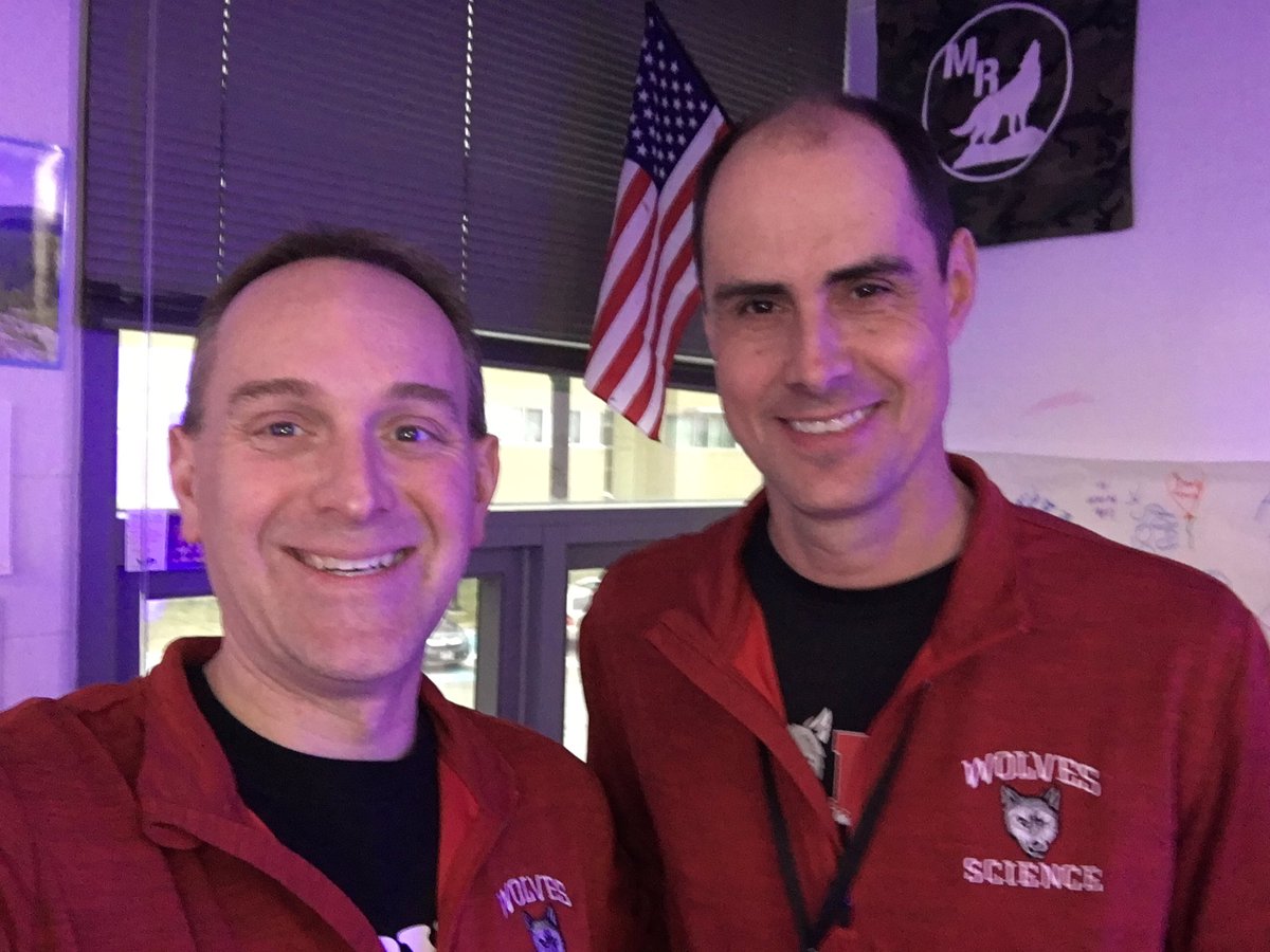 Reeves_Physics's tweet photo. (2/2) #westspringspirit @NilesWestSCI https://t.co/Tg1y82Chce