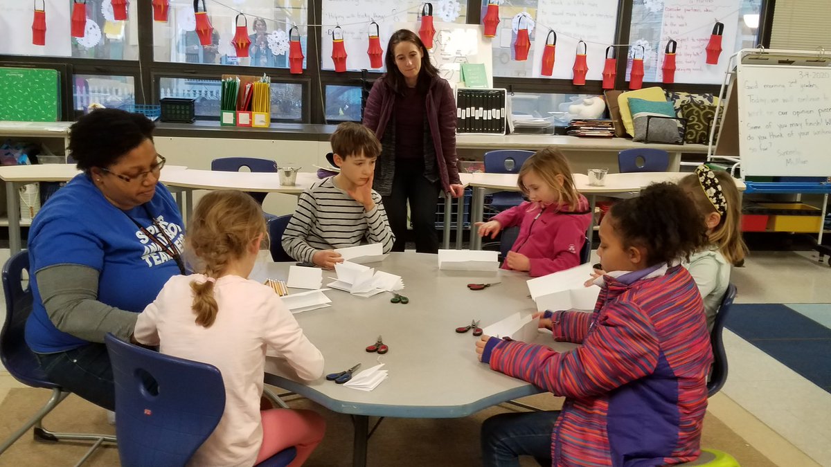 BachPrincipal's tweet photo. Bach read around the world at our family reading night last week! The students and families had a great time creating, playing games, and listening to and participating with some amazing storytellers! #bachreads #a2breakthrough #MIRM https://t.co/C9qHzMbxBD
