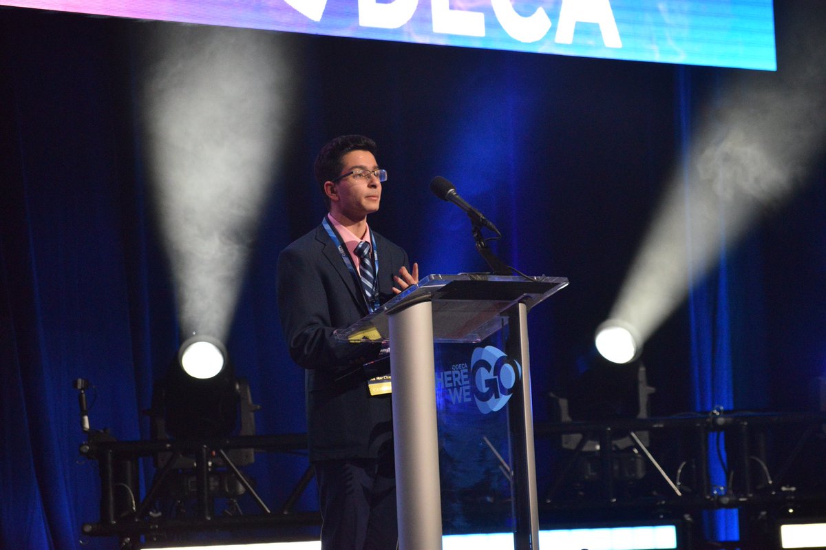 Novi DECA tweet media