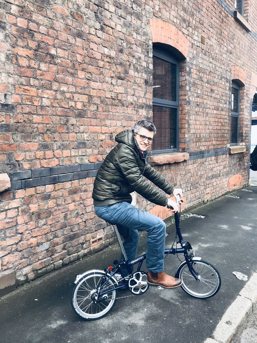 kin_probate's tweet photo. Kin’s latest company asset - a fine set of wheels! #brompton #GoGreen https://t.co/MUDb72lswW