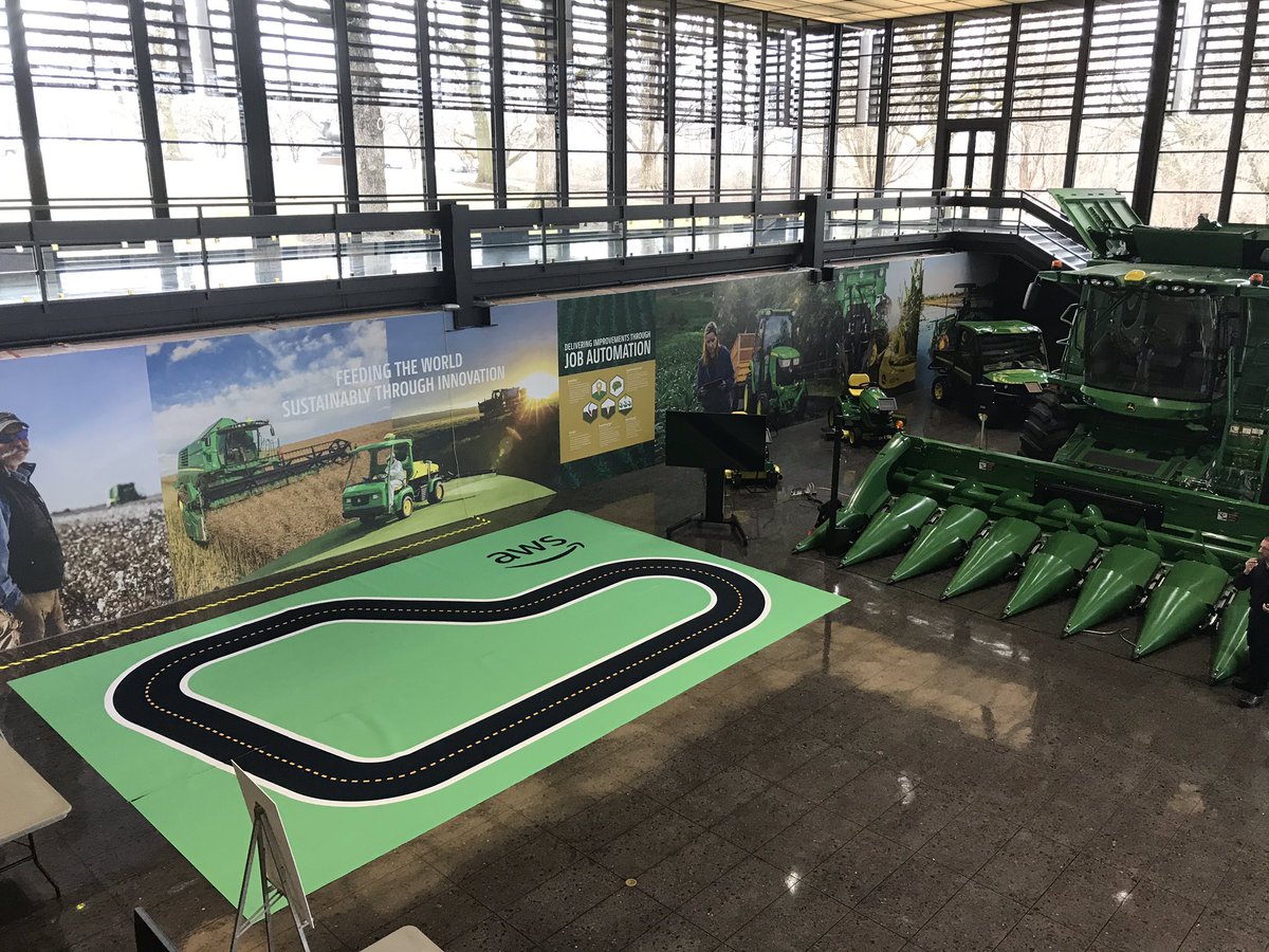 rodoabad's tweet photo. #DeepRacer happening at @JohnDeere today! Current top teams—#TheDataLakers #IHopeIDoNotCrash #CodeAnalyticsMeetsCoding #AWS #DeepRacing #JohnDeere #Headquarters https://t.co/qlgBfN0B8Q
